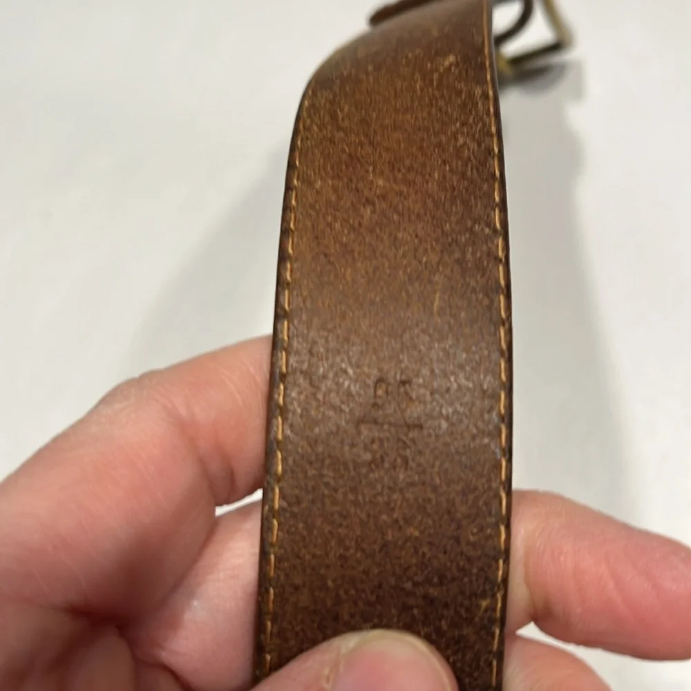 FOSSIL Brown Distressed Leather Belt with Brass Buckle & Tip - Men’s size 38